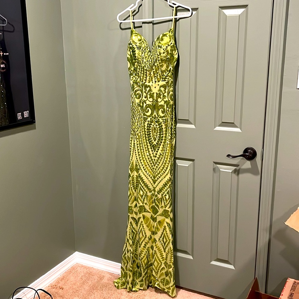 Prom dress